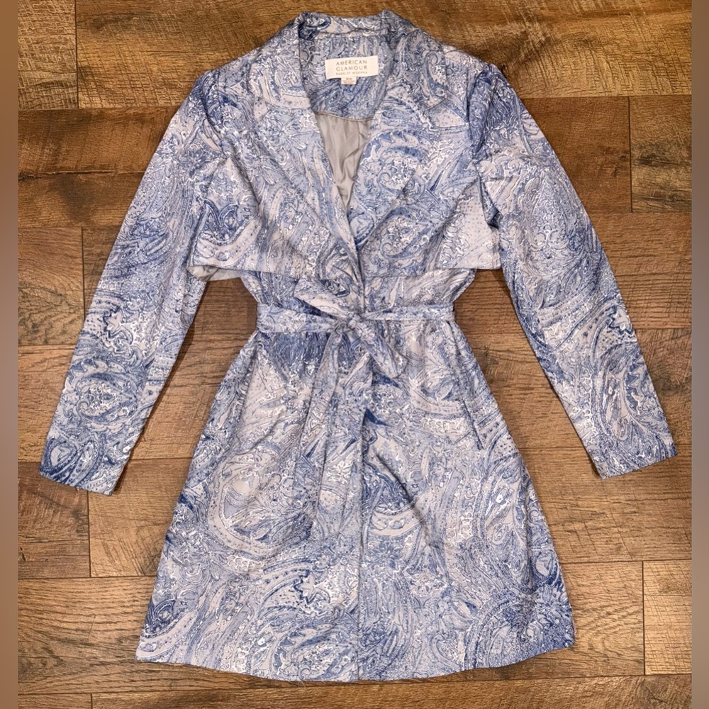 American Glamour Badgley Mischka Raincoat/Trenchcoat – Elegant Blue & Gray